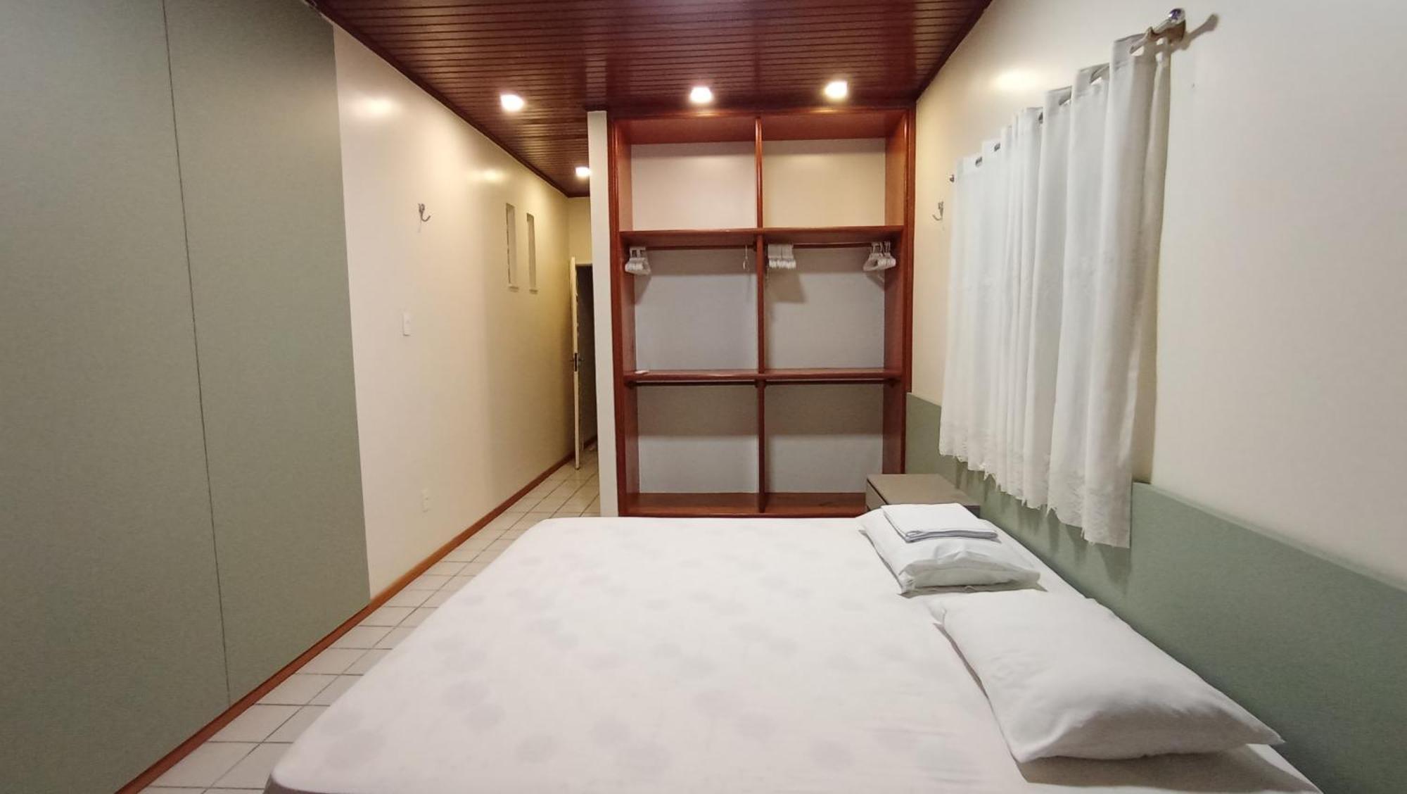 Angatu Hostel Service ماناوس المظهر الخارجي الصورة