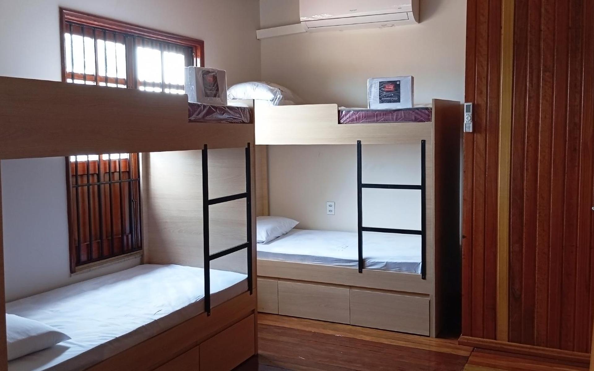 Angatu Hostel Service ماناوس المظهر الخارجي الصورة