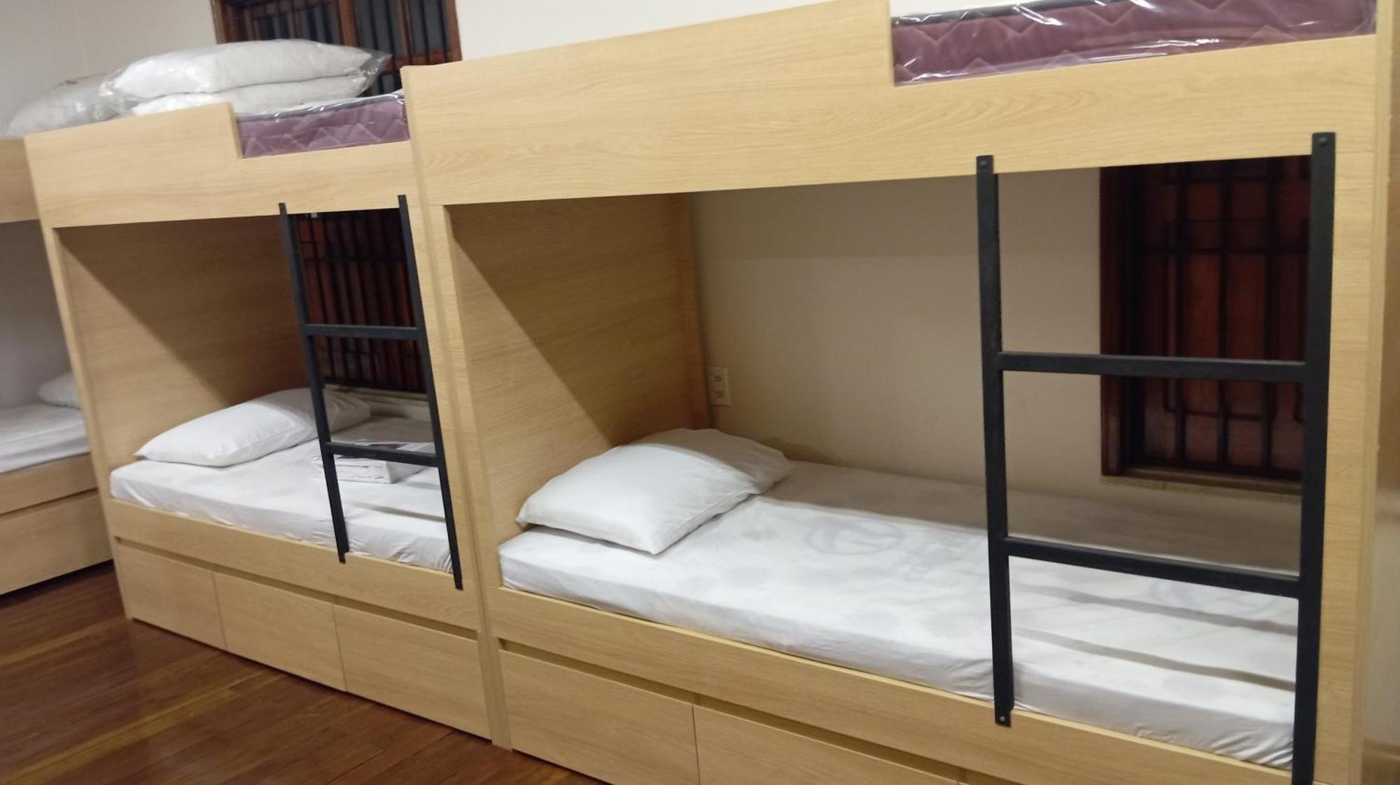 Angatu Hostel Service ماناوس المظهر الخارجي الصورة