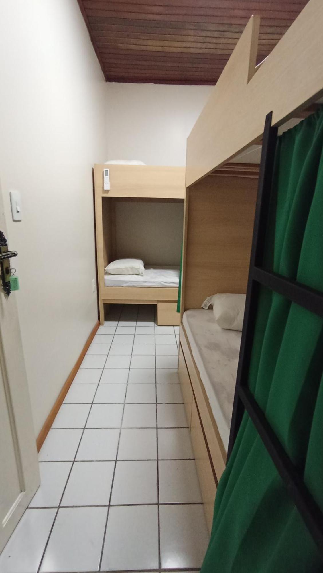 Angatu Hostel Service ماناوس المظهر الخارجي الصورة