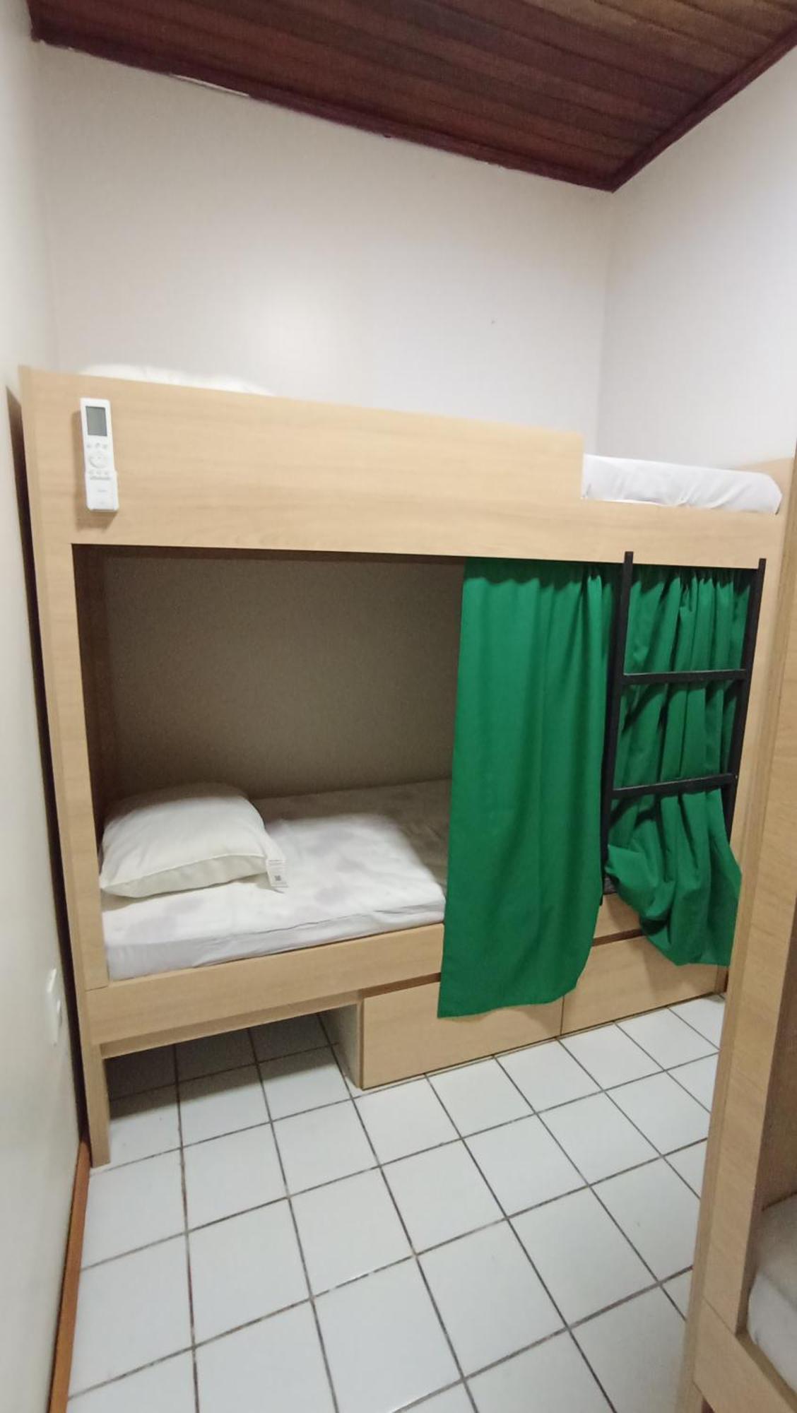 Angatu Hostel Service ماناوس المظهر الخارجي الصورة
